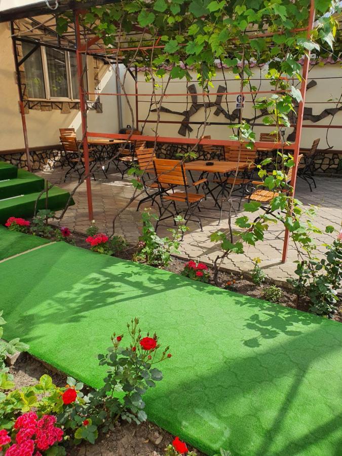 Stejarul Buzau Apartamento Exterior foto